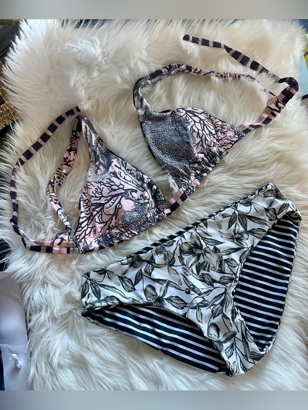 Pink & Black Printed Triangle Bikini Set - Women Swim REVERSIBLE!  SAHA Sz L EUC